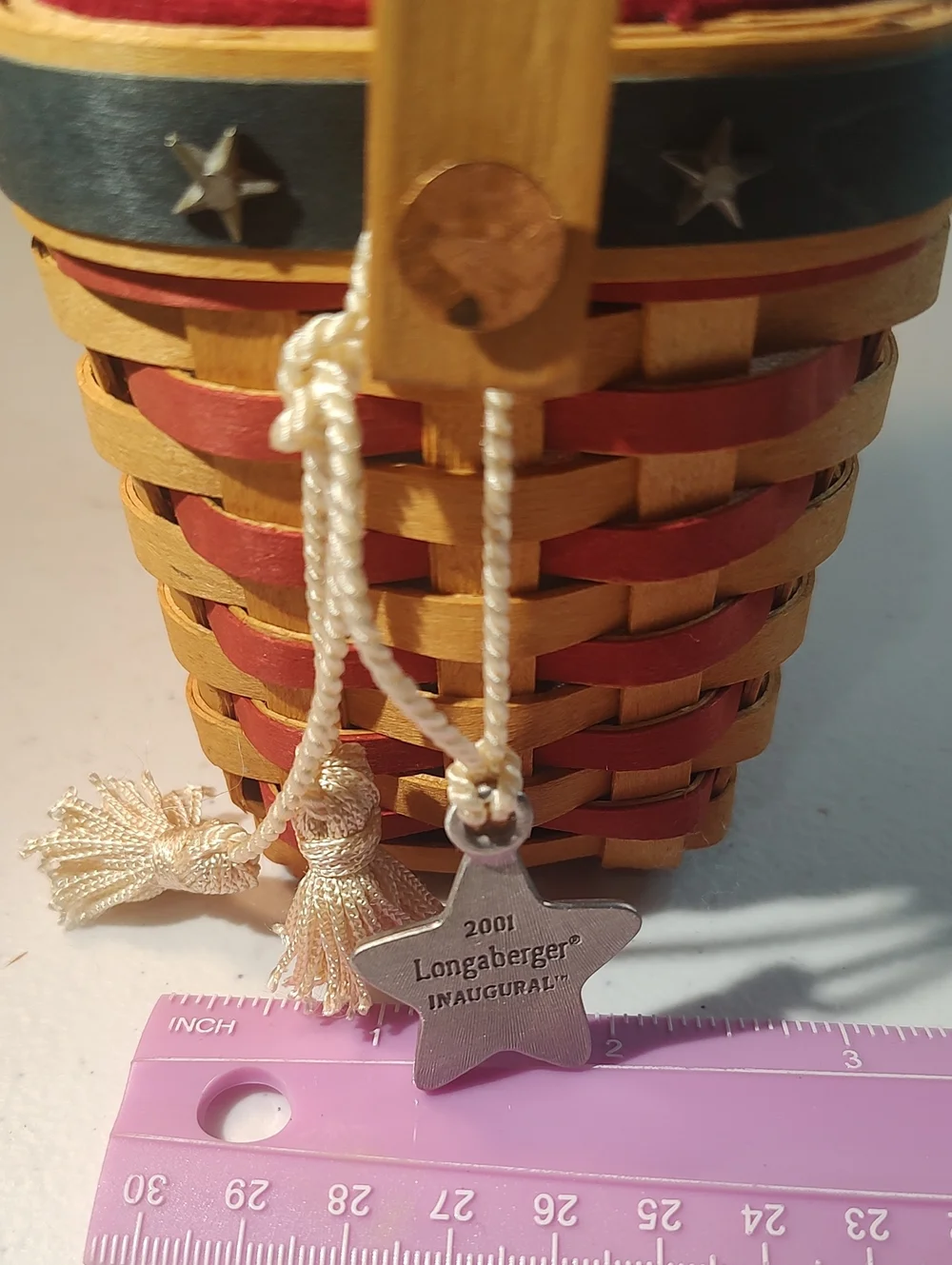 Longaberger 2001 Inaugural Basket, Liner, Plastic Protector & Dated Star Tie On
